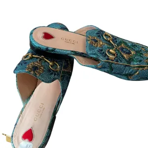 Authentic SIZE 38 Gucci Shoes European Size.