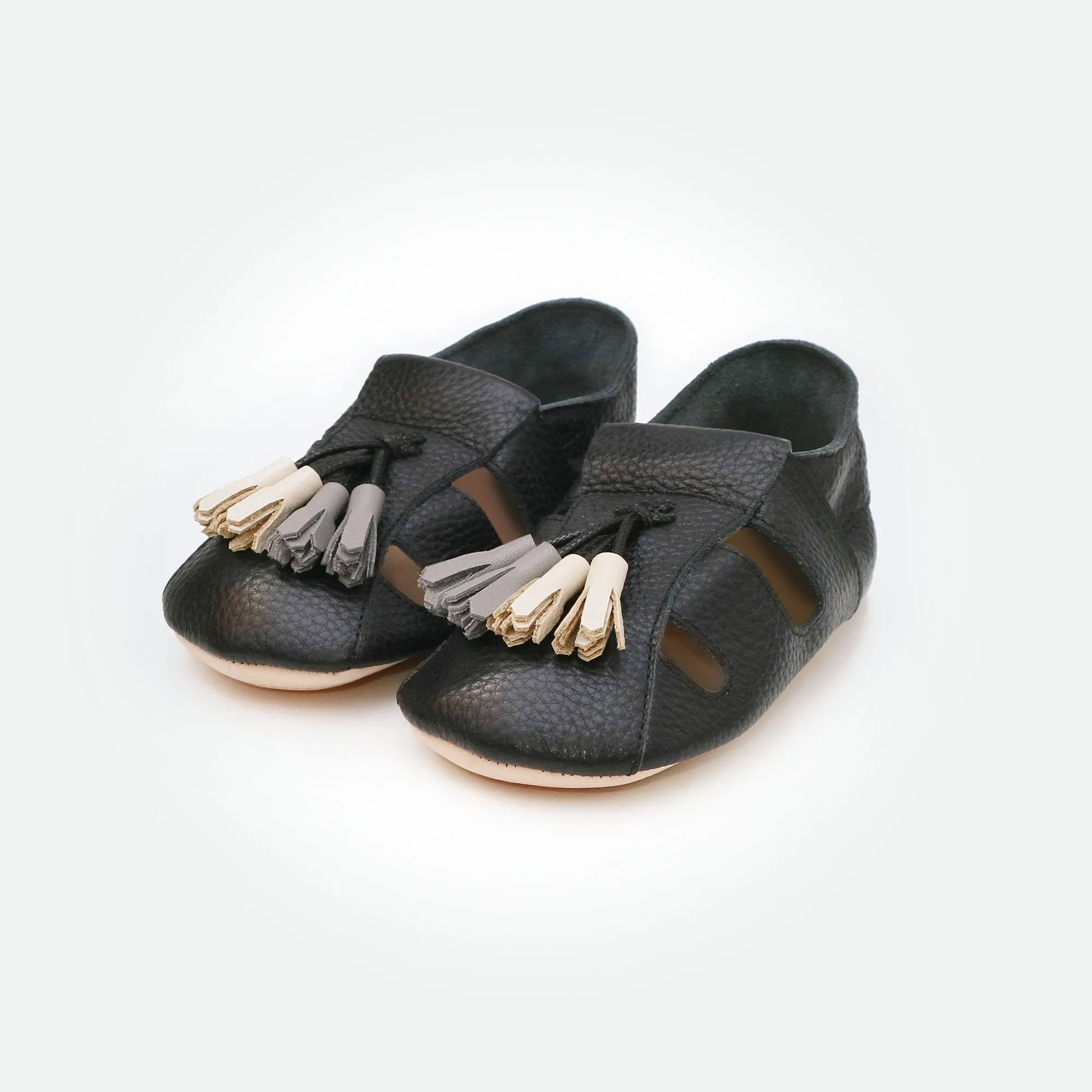 Bora Moccasins Sandals - Black