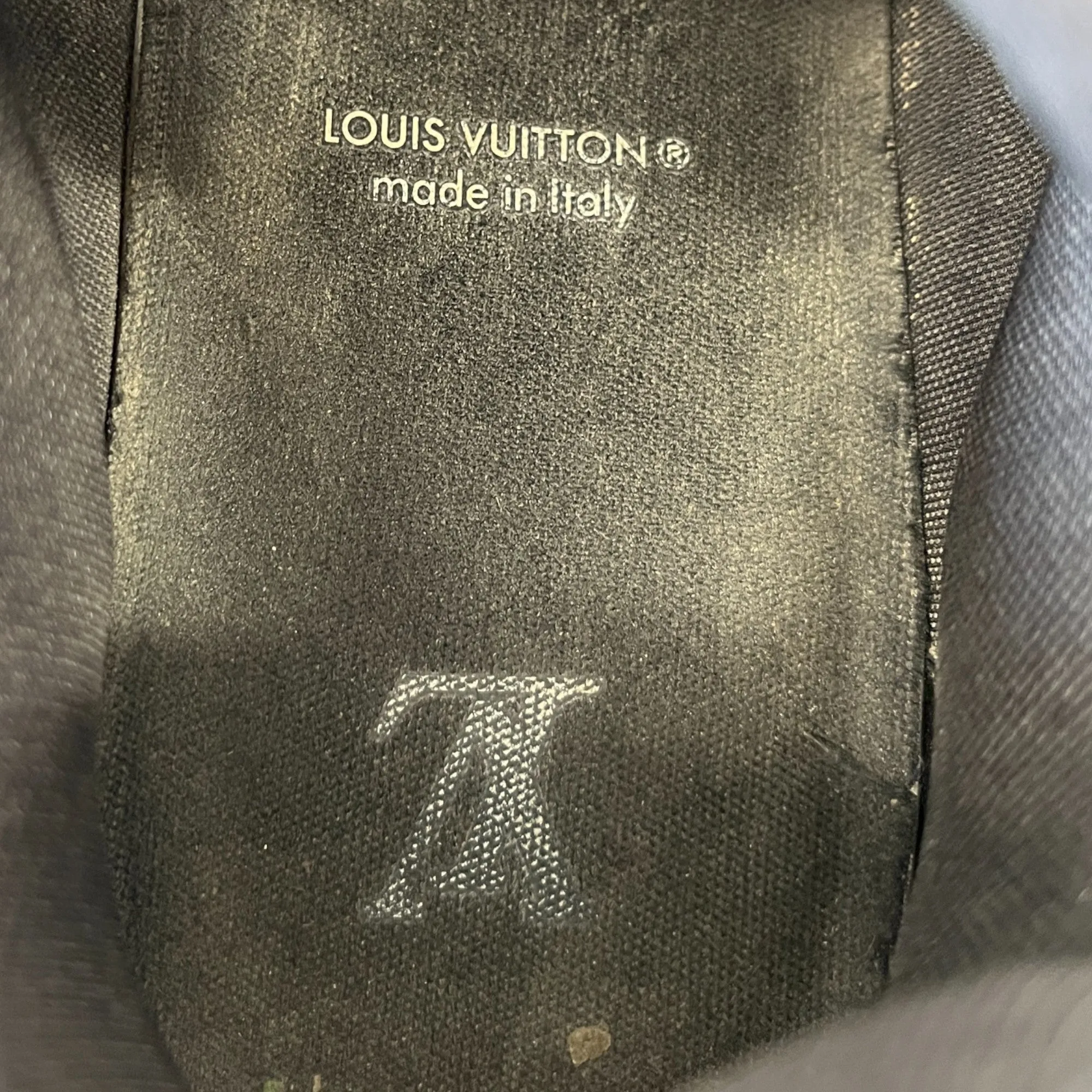 Men's Lv Low Trainers Black Size EU 43.5 / UK 9.5