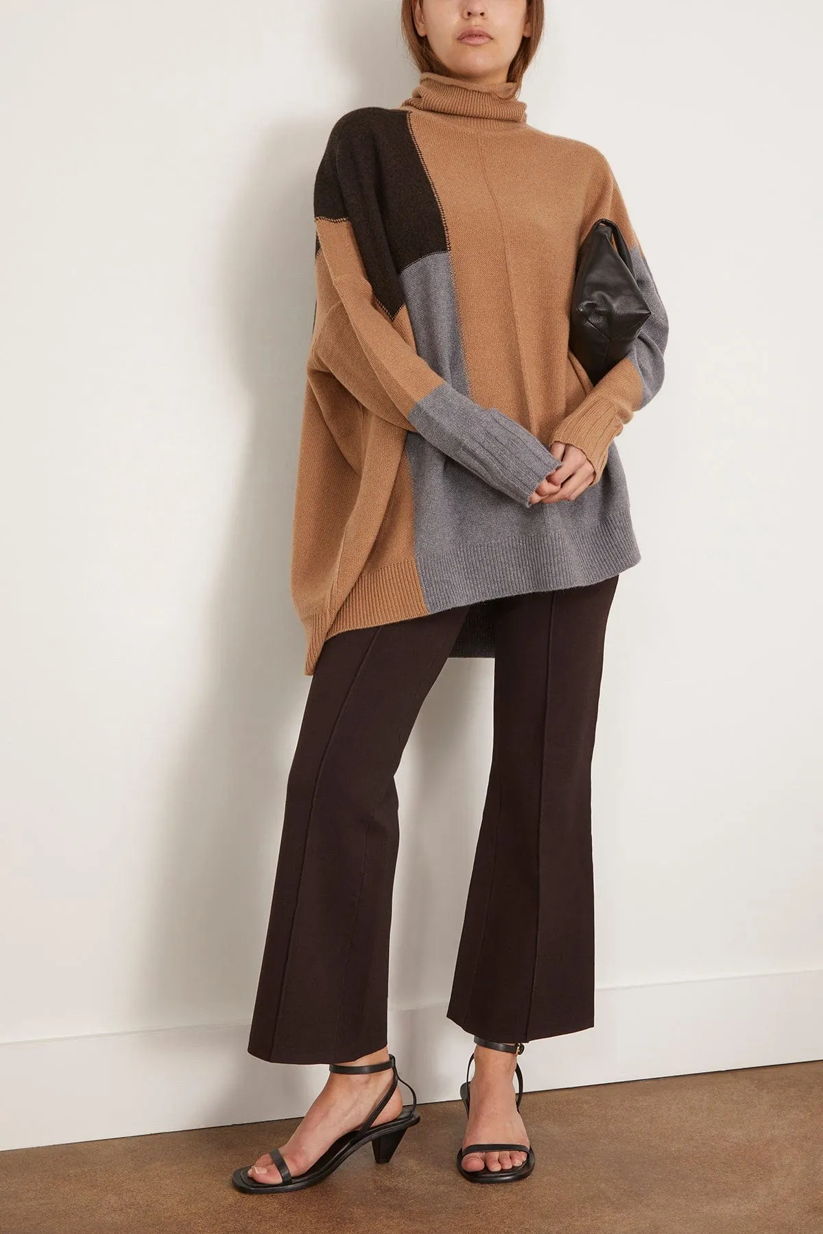 Oversized Turtleneck Sweater in Grey Combo