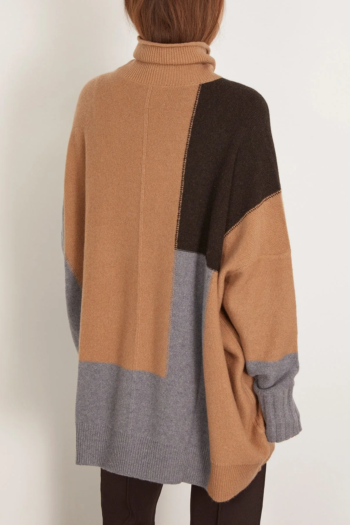 Oversized Turtleneck Sweater in Grey Combo