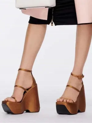 Simple Handmade  Wedges