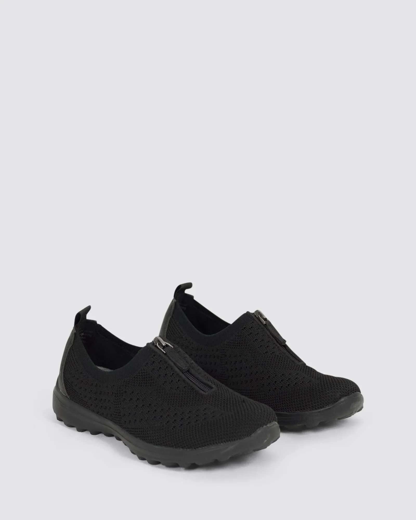 STRIDE SNEAKERS BLACK/BLACK