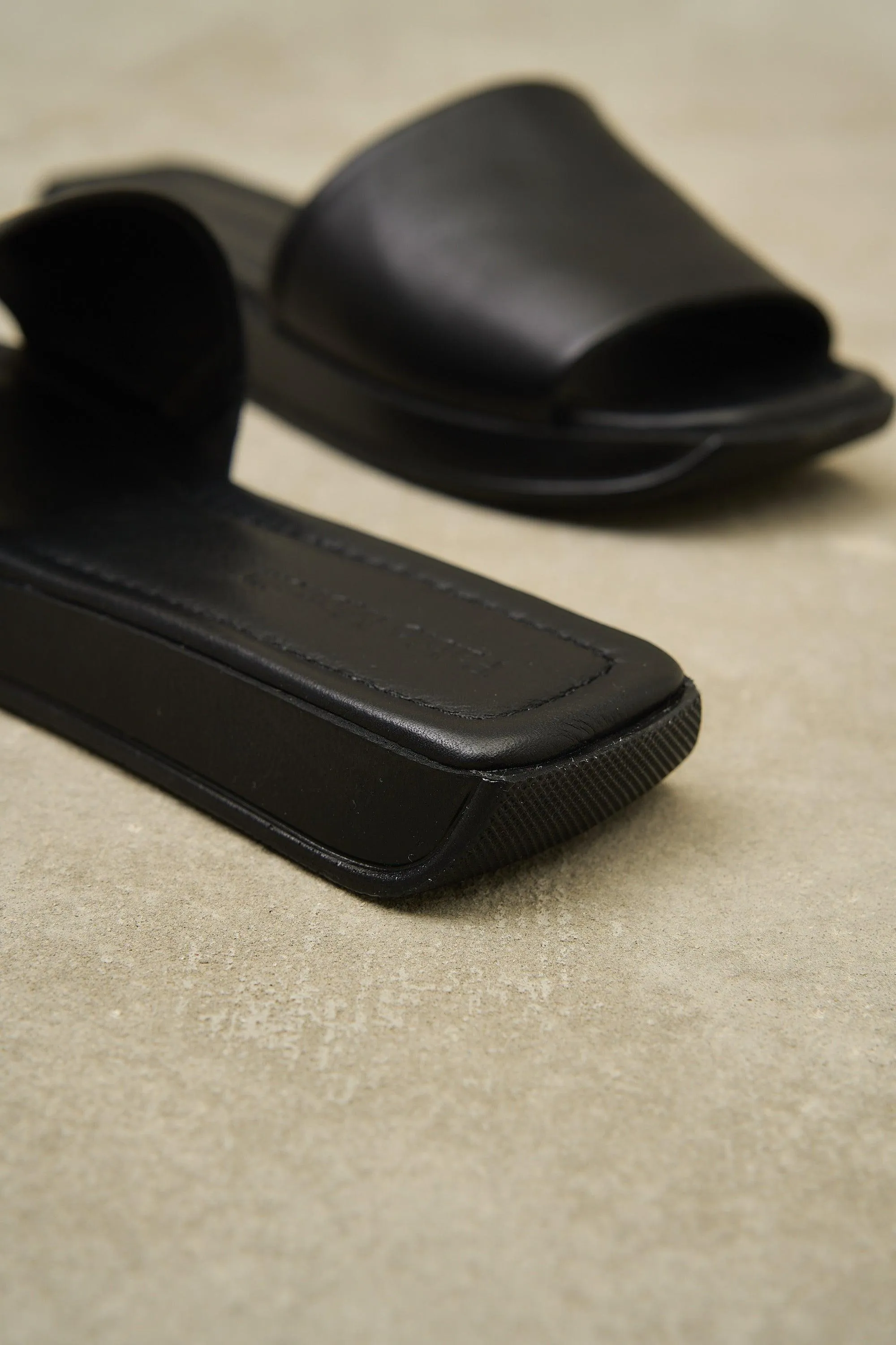 Whiz Slides - Beige
