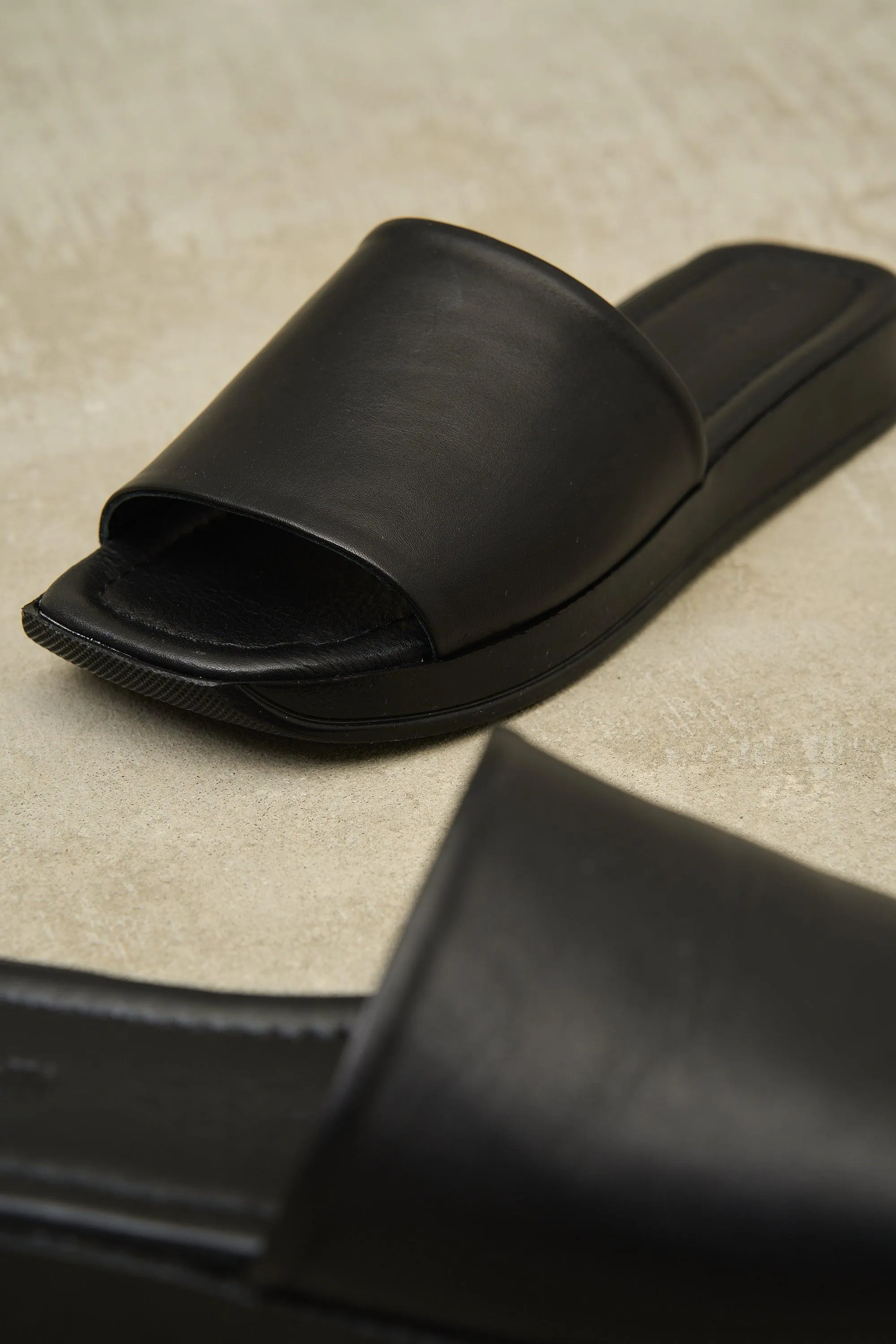 Whiz Slides - Beige